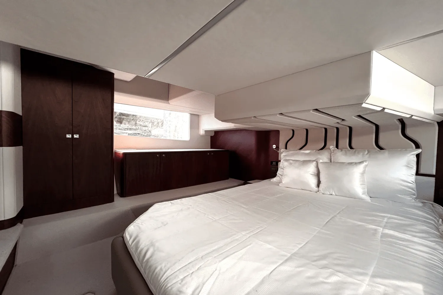2025 Galeon 450 HTC Image Thumbnail #16