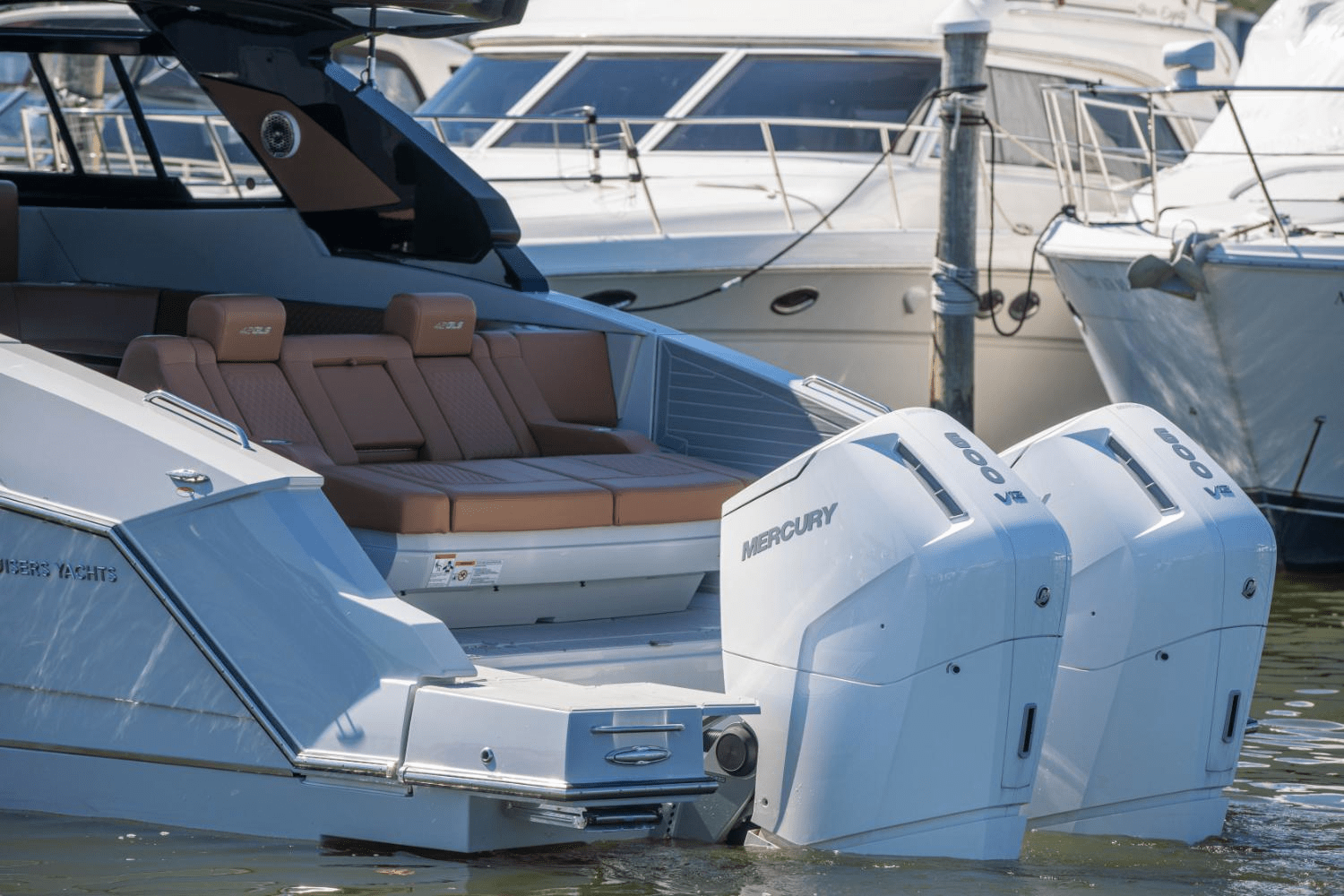 2024 Cruisers Yachts 42 GLS South Beach Outboard Image Thumbnail #21
