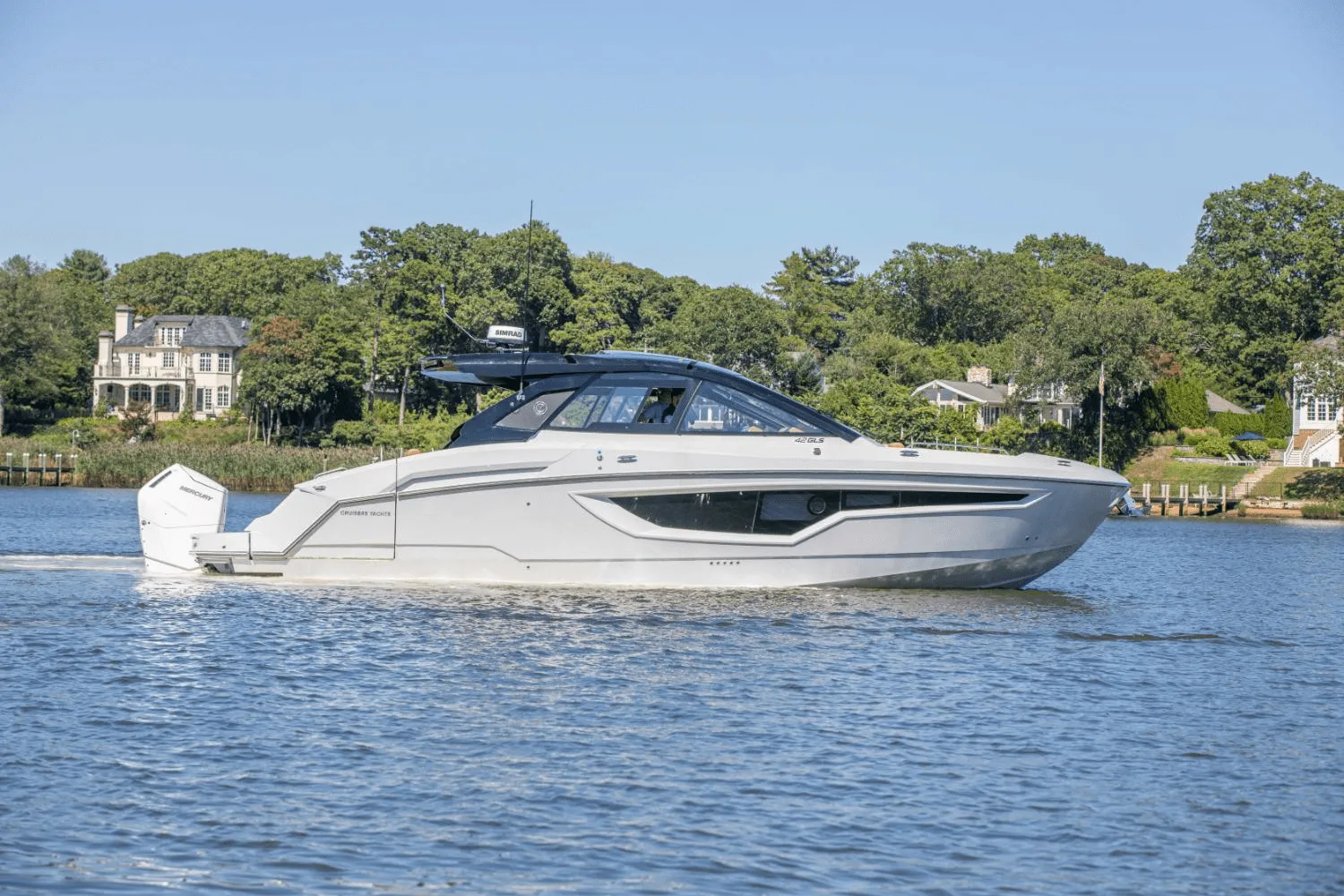2024 Cruisers Yachts 42 GLS South Beach Outboard Image Thumbnail #1