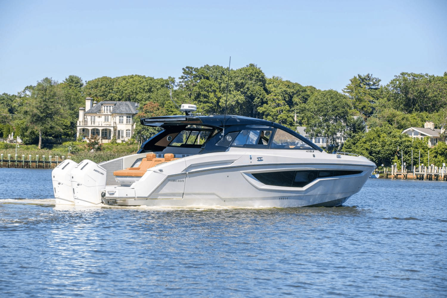 2024 Cruisers Yachts 42 GLS South Beach Outboard Image Thumbnail #13