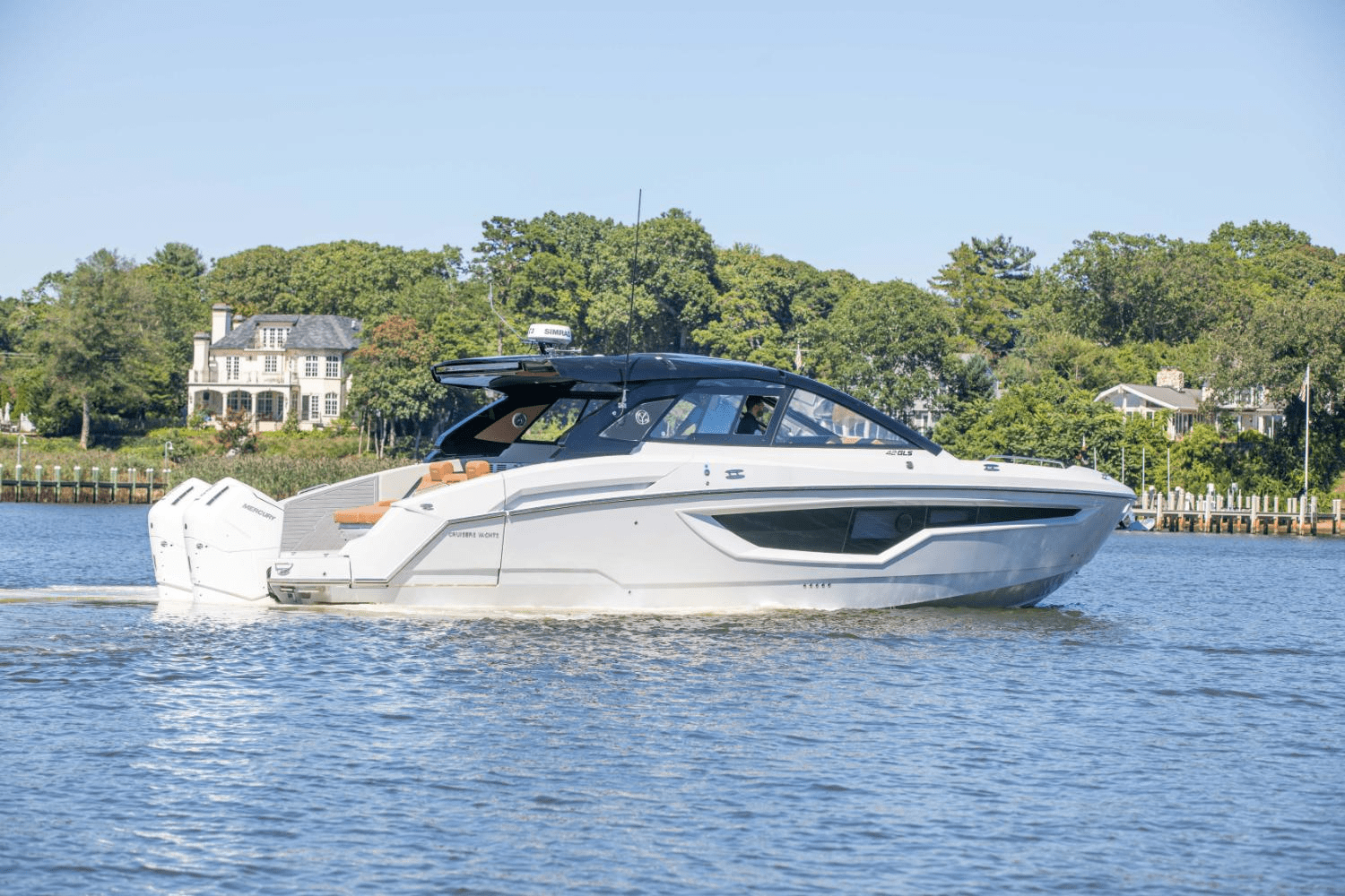 2024 Cruisers Yachts 42 GLS South Beach Outboard Image Thumbnail #5