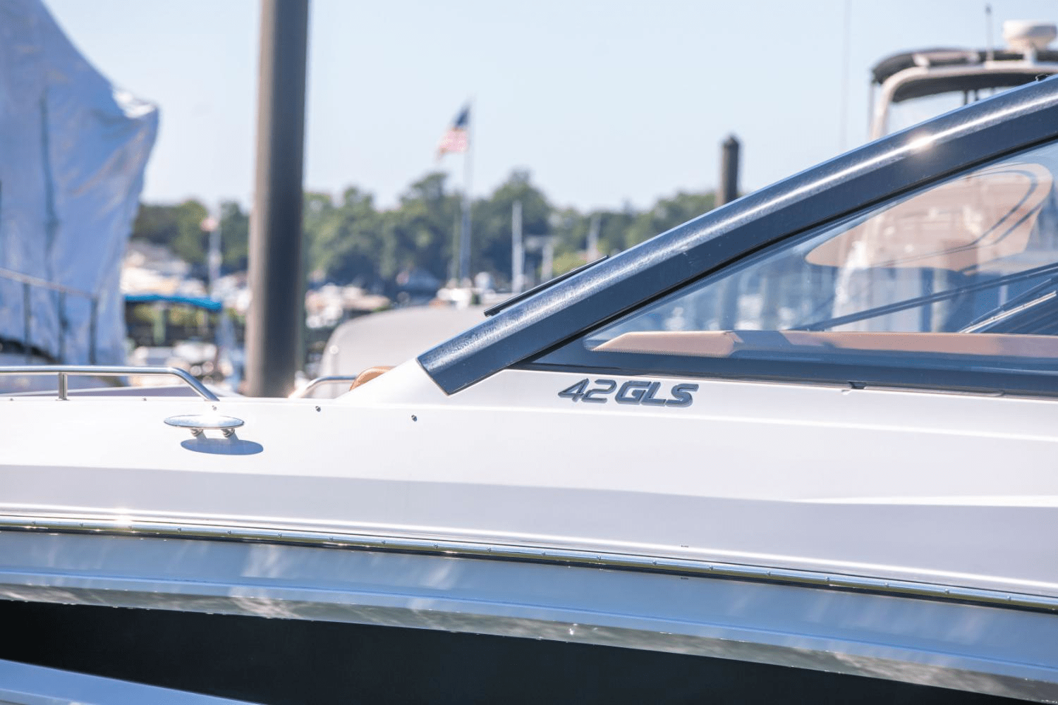 2024 Cruisers Yachts 42 GLS South Beach Outboard Image Thumbnail #22