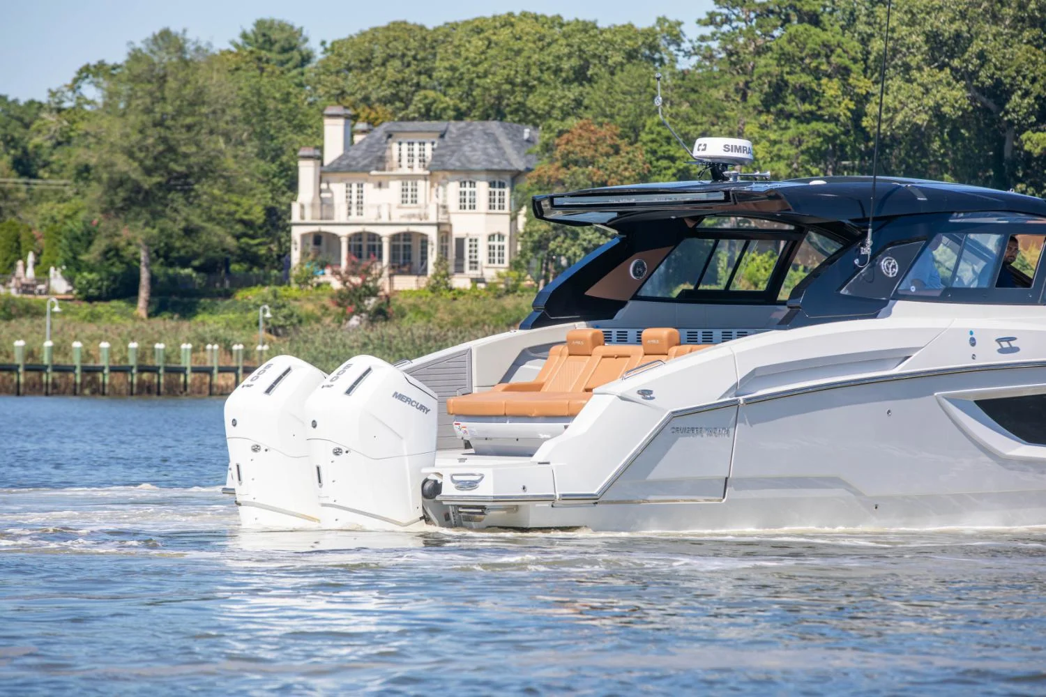 2024 Cruisers Yachts 42 GLS South Beach Outboard Image Thumbnail #19