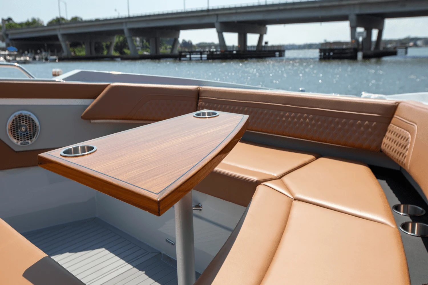 2024 Cruisers Yachts 42 GLS South Beach Outboard Image Thumbnail #81