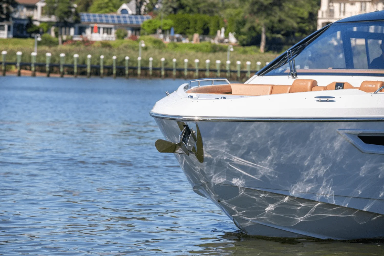 2024 Cruisers Yachts 42 GLS South Beach Outboard Image Thumbnail #11