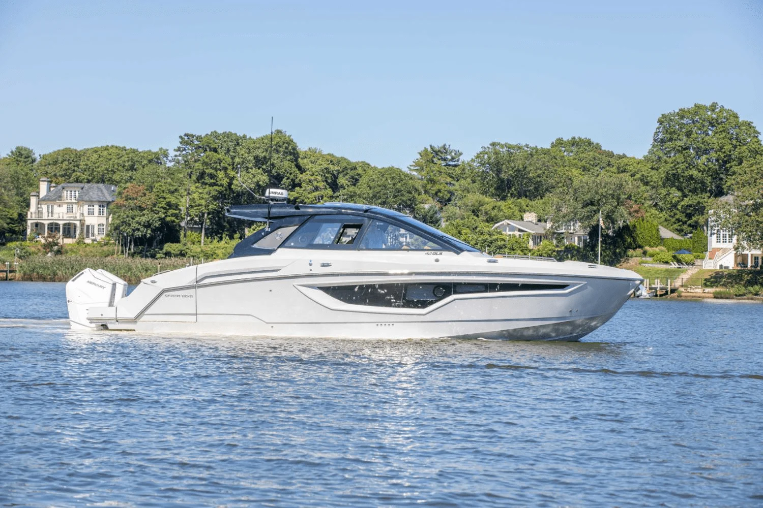 2024 Cruisers Yachts 42 GLS South Beach Outboard Image Thumbnail #0