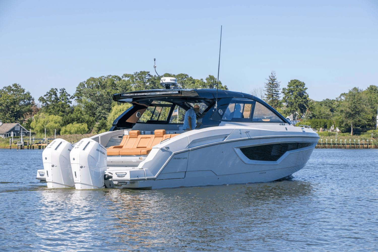 2024 Cruisers Yachts 42 GLS South Beach Outboard Image Thumbnail #15