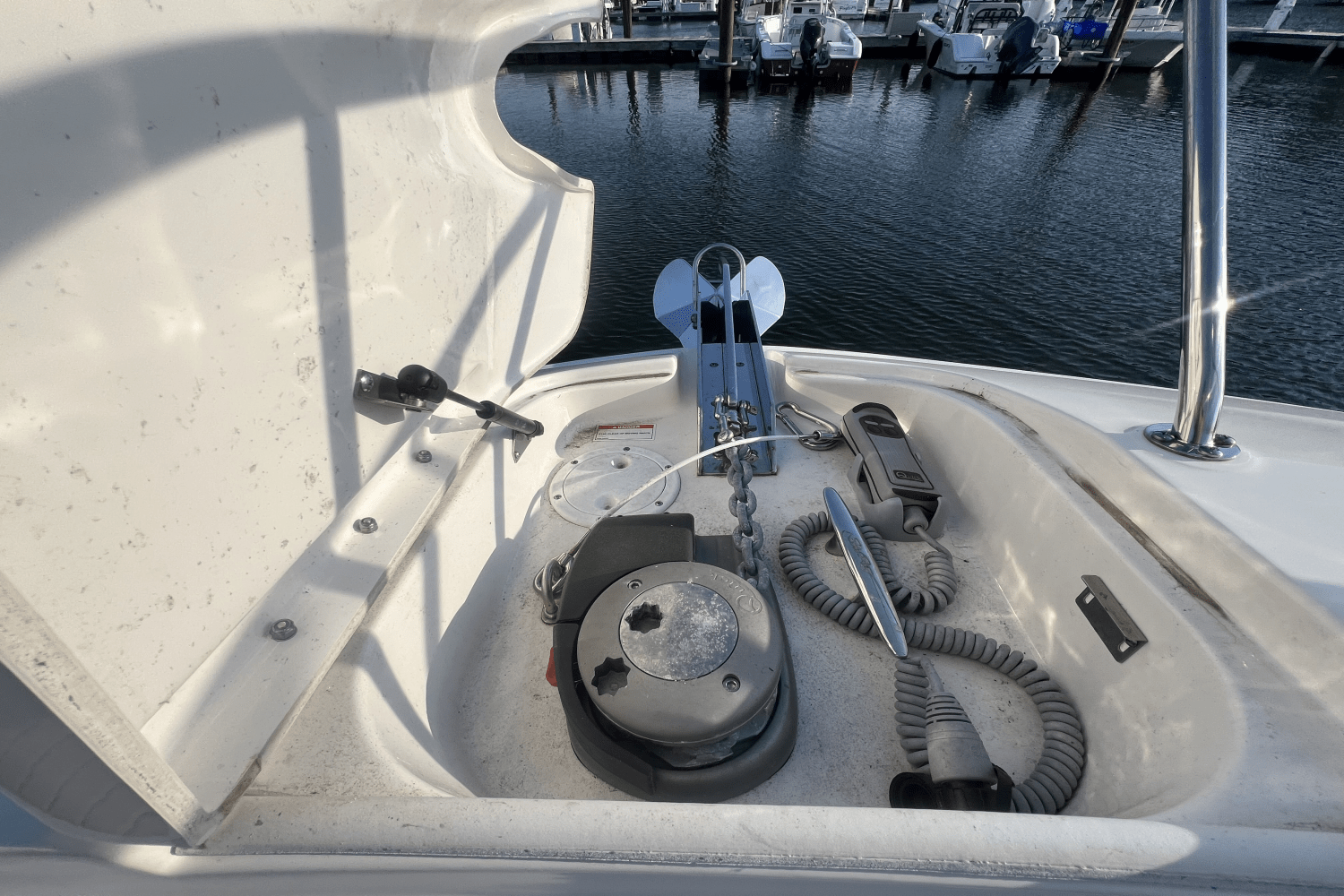 2023 Sea Ray 320 SUNDANCER Image Thumbnail #28