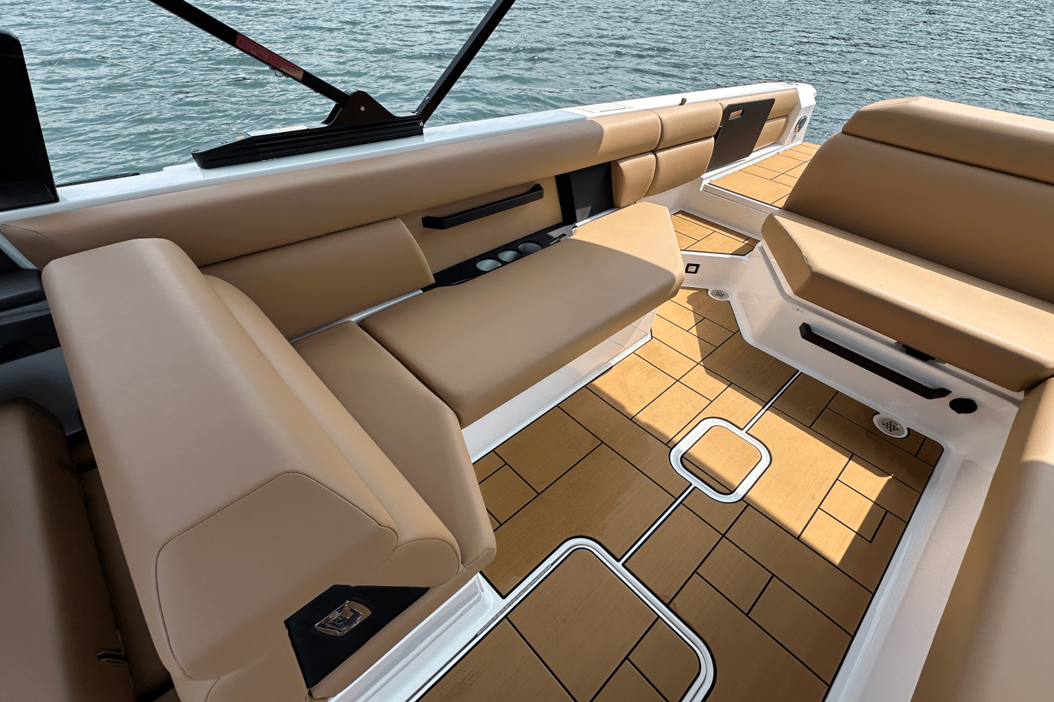 2024 Aviara AV28 Image Thumbnail #34