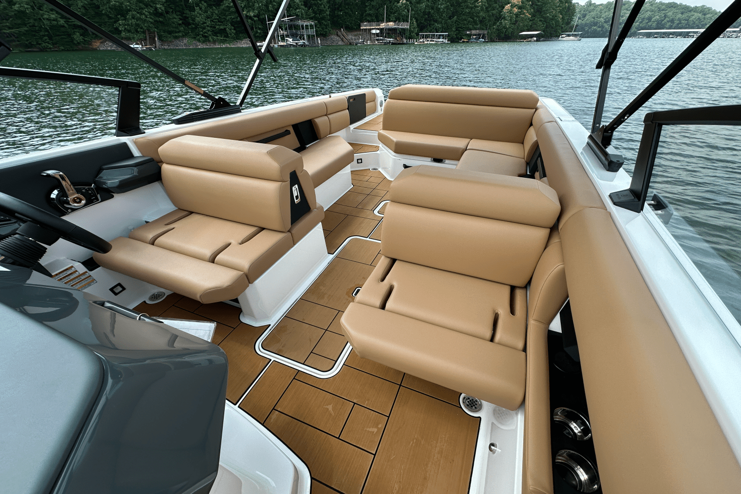 2024 Aviara AV28 Image Thumbnail #23