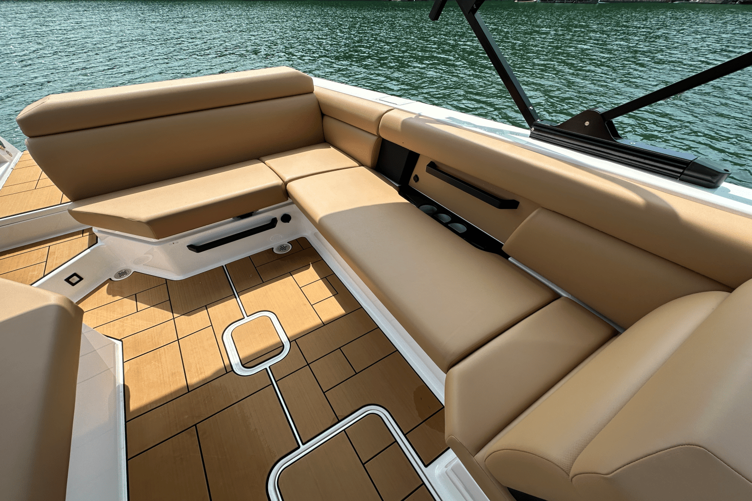 2024 Aviara AV28 Image Thumbnail #33