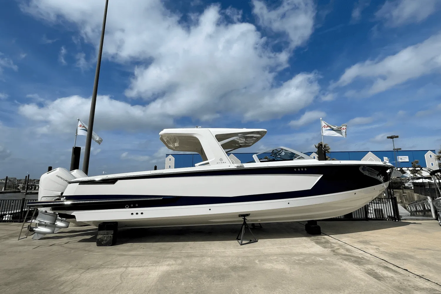 2024 Aviara AV36 Outboard Image Thumbnail #0