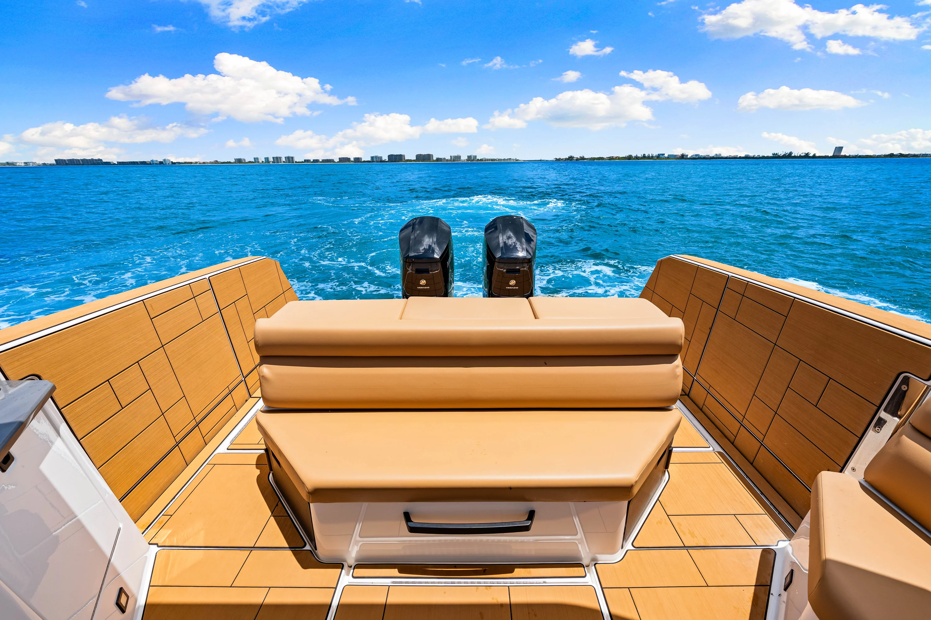 2024 Aviara AV40 Outboard Image Thumbnail #52