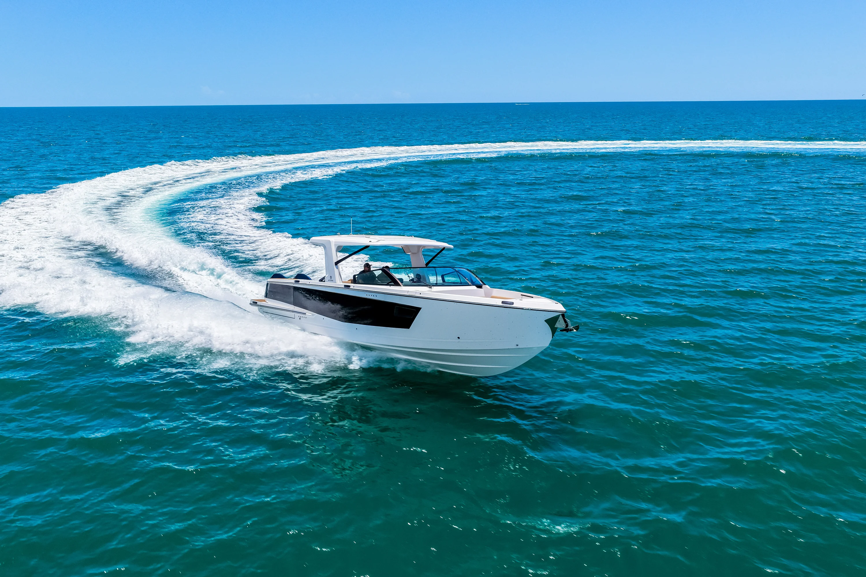 2024 Aviara AV40 Outboard Image Thumbnail #38