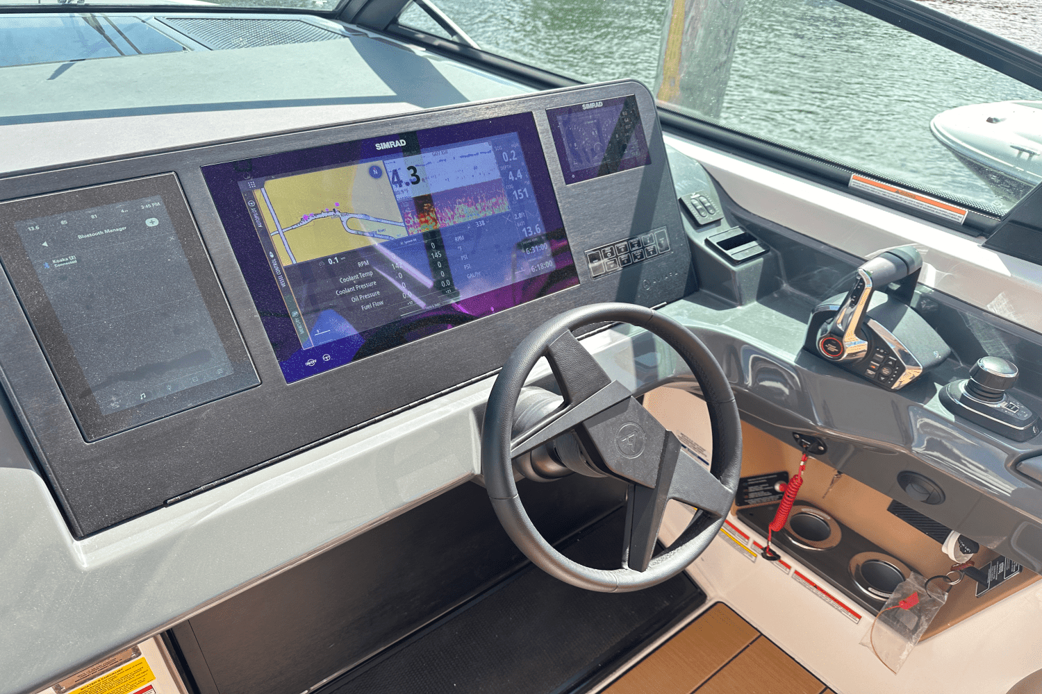 2024 Aviara AV40 Outboard Image Thumbnail #13