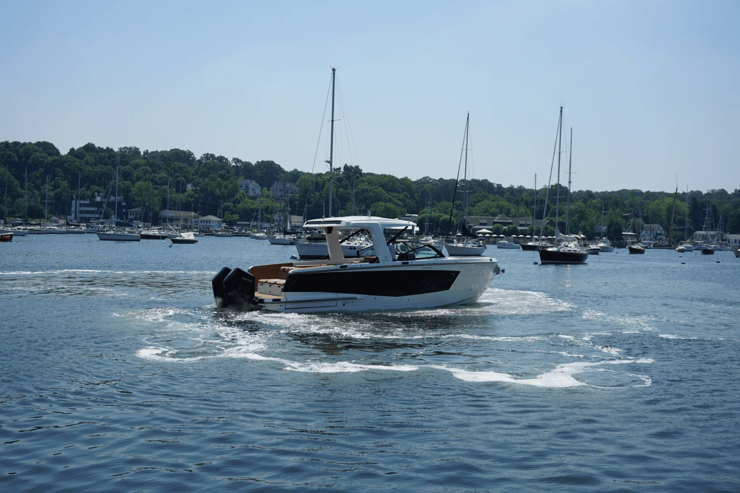 2024 Aviara AV40 Outboard Image Thumbnail #27