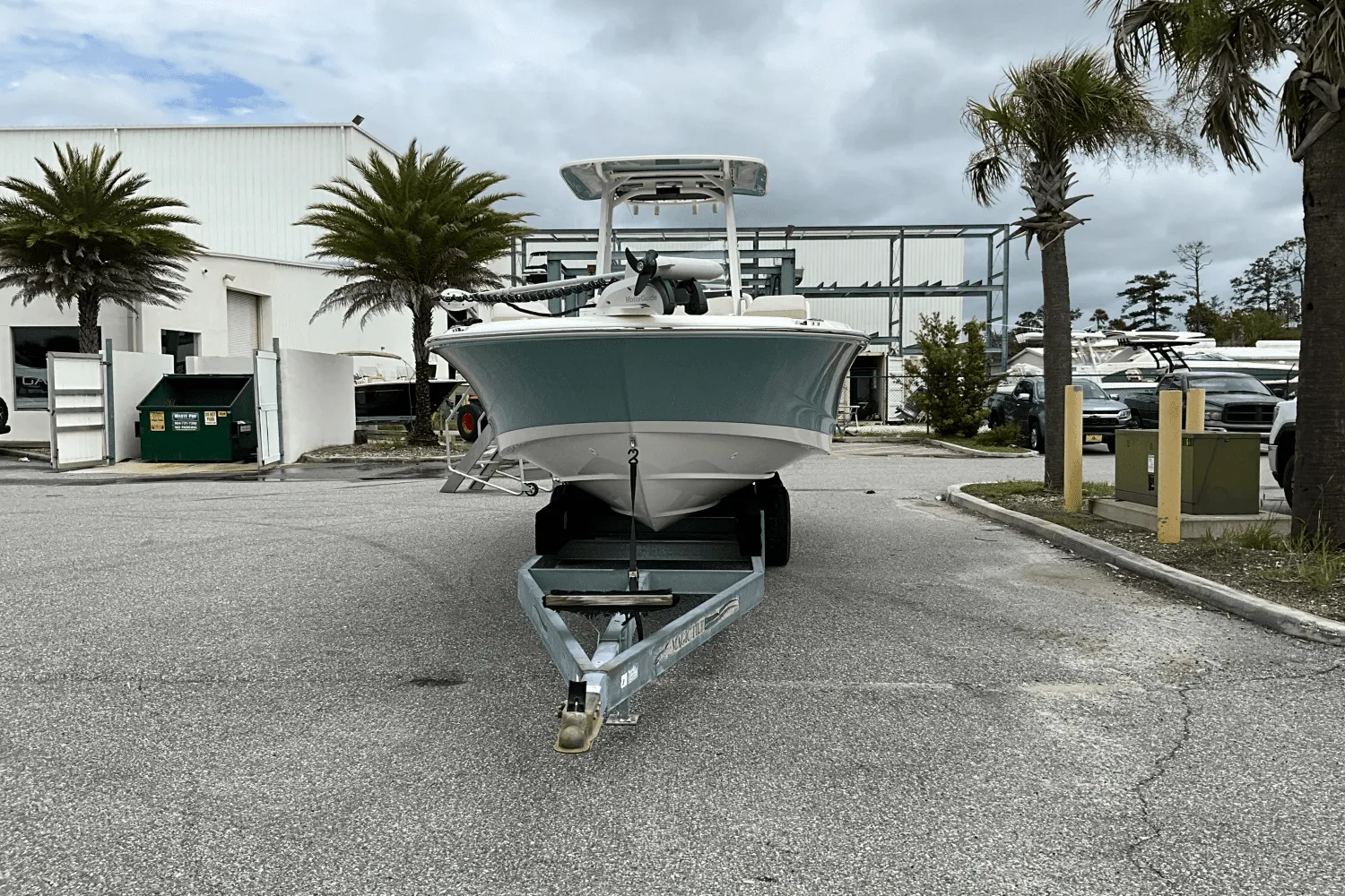 2025 Boston Whaler 250 Dauntless Image Thumbnail #11