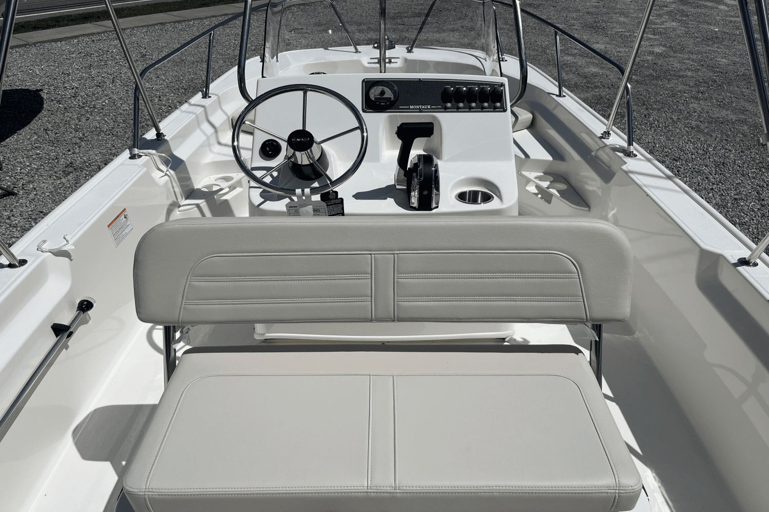 2024 Boston Whaler 170 Montauk Image Thumbnail #5