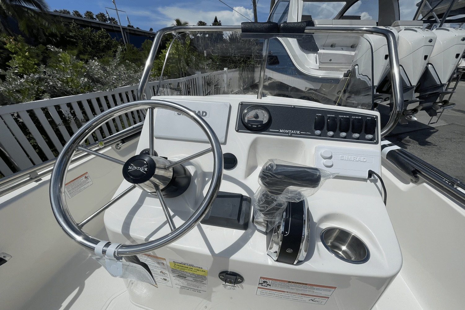 2025 Boston Whaler 170 Montauk Image Thumbnail #6