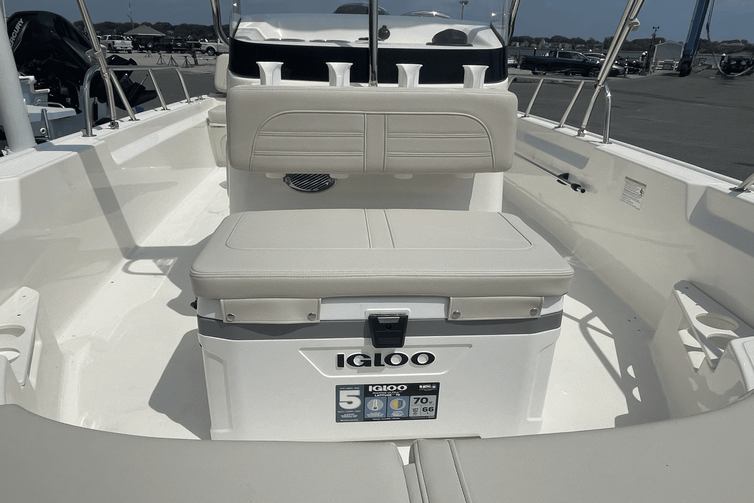 2024 Boston Whaler 170 Montauk Image Thumbnail #10