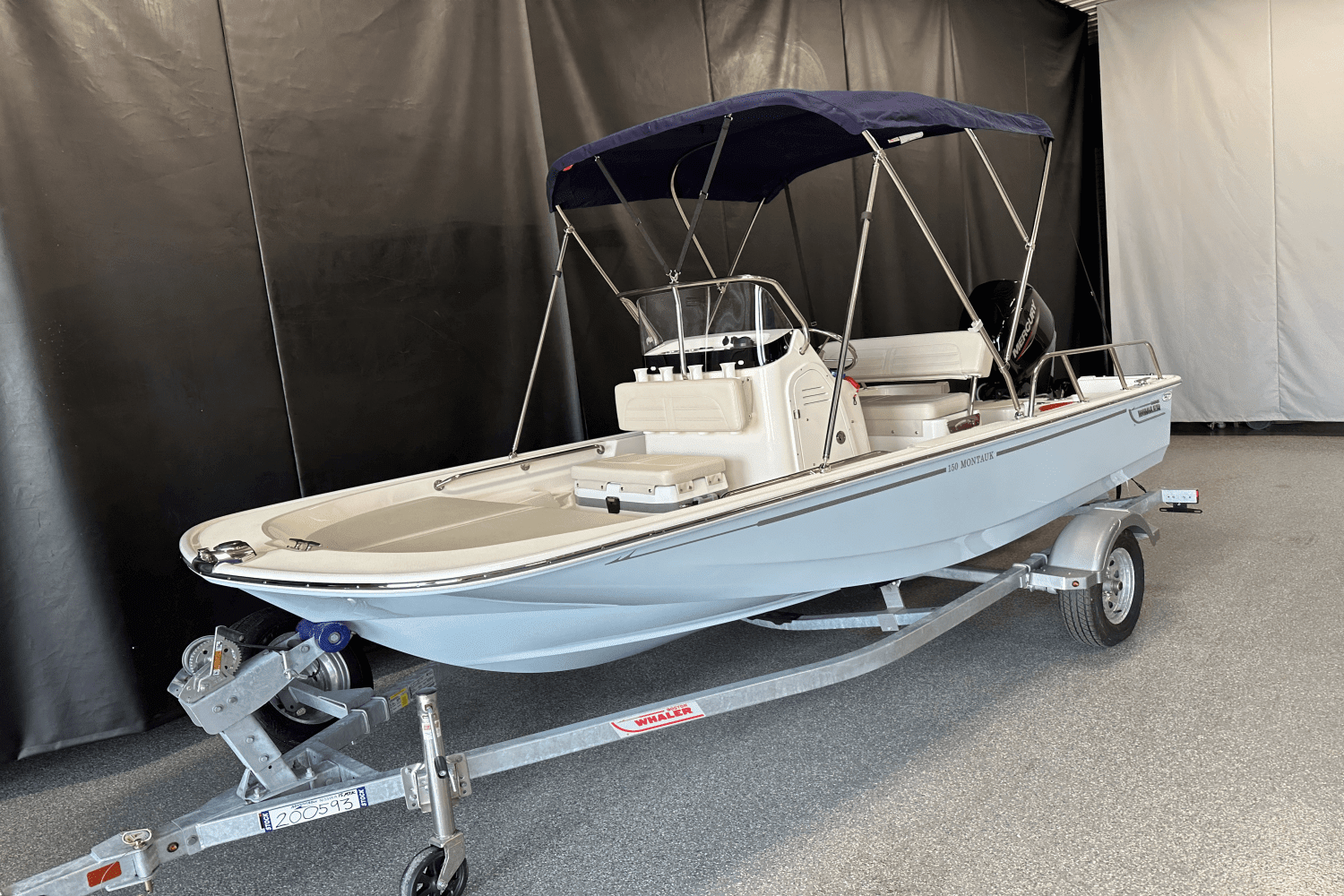2025 Boston Whaler 150 Montauk Image Thumbnail #3