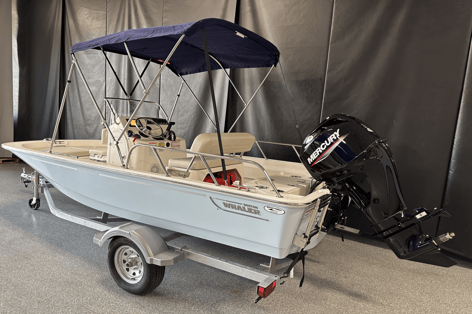 2025 Boston Whaler 150 Montauk Image Thumbnail #4