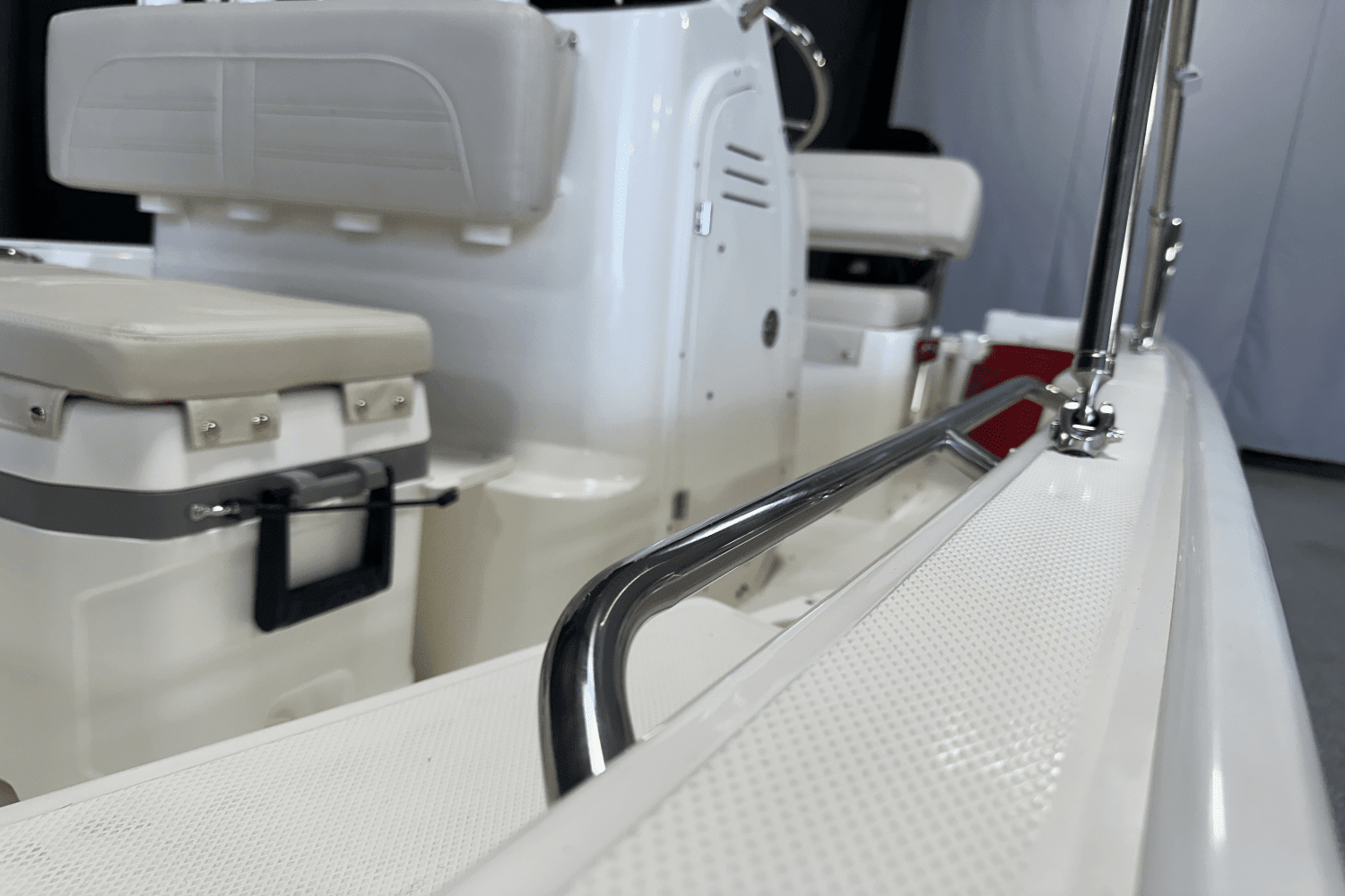 2025 Boston Whaler 150 Montauk Image Thumbnail #12