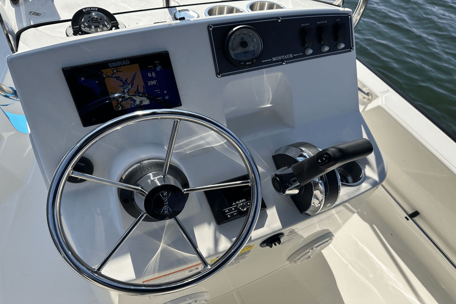 2025 Boston Whaler 150 Montauk Image Thumbnail #13