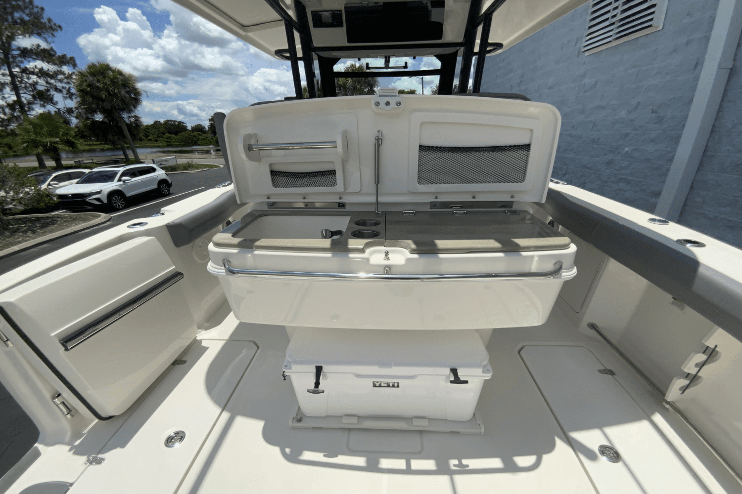 2024 Boston Whaler 330 Outrage Image Thumbnail #17