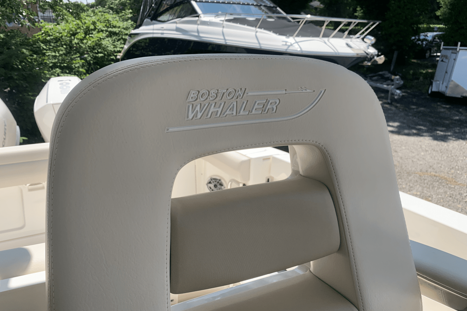 2024 Boston Whaler 330 Outrage Image Thumbnail #18