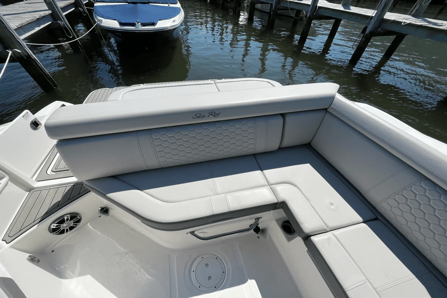 2022 Sea Ray 270SDX Image Thumbnail #33