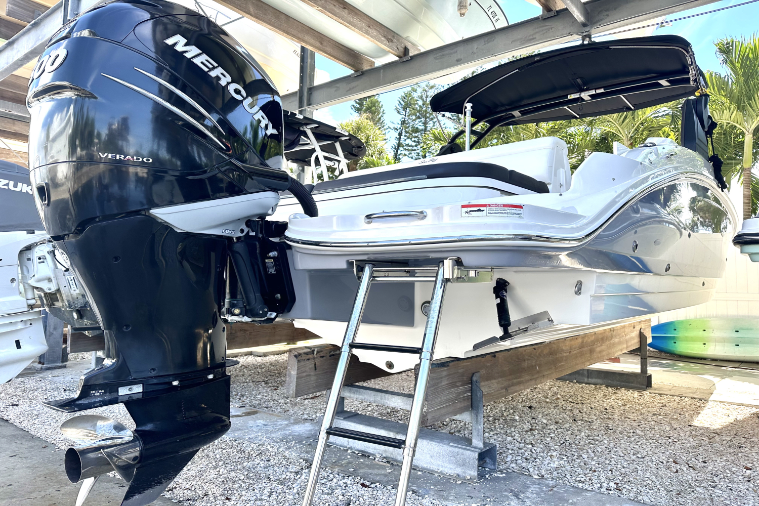 2019 Sea Ray 270 SDX OUTBOARD Image Thumbnail #1