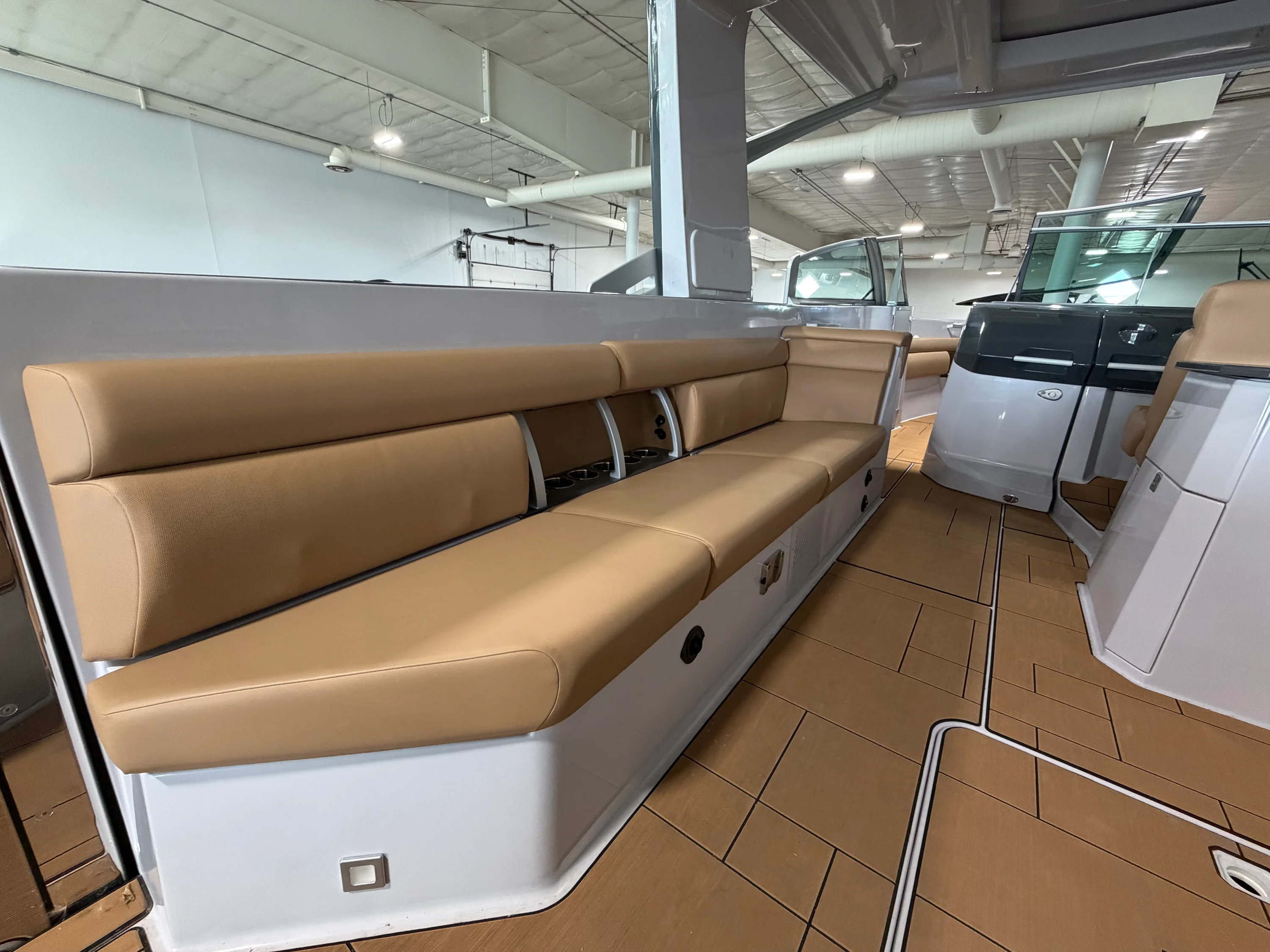 2024 Aviara AV40 Image Thumbnail #22