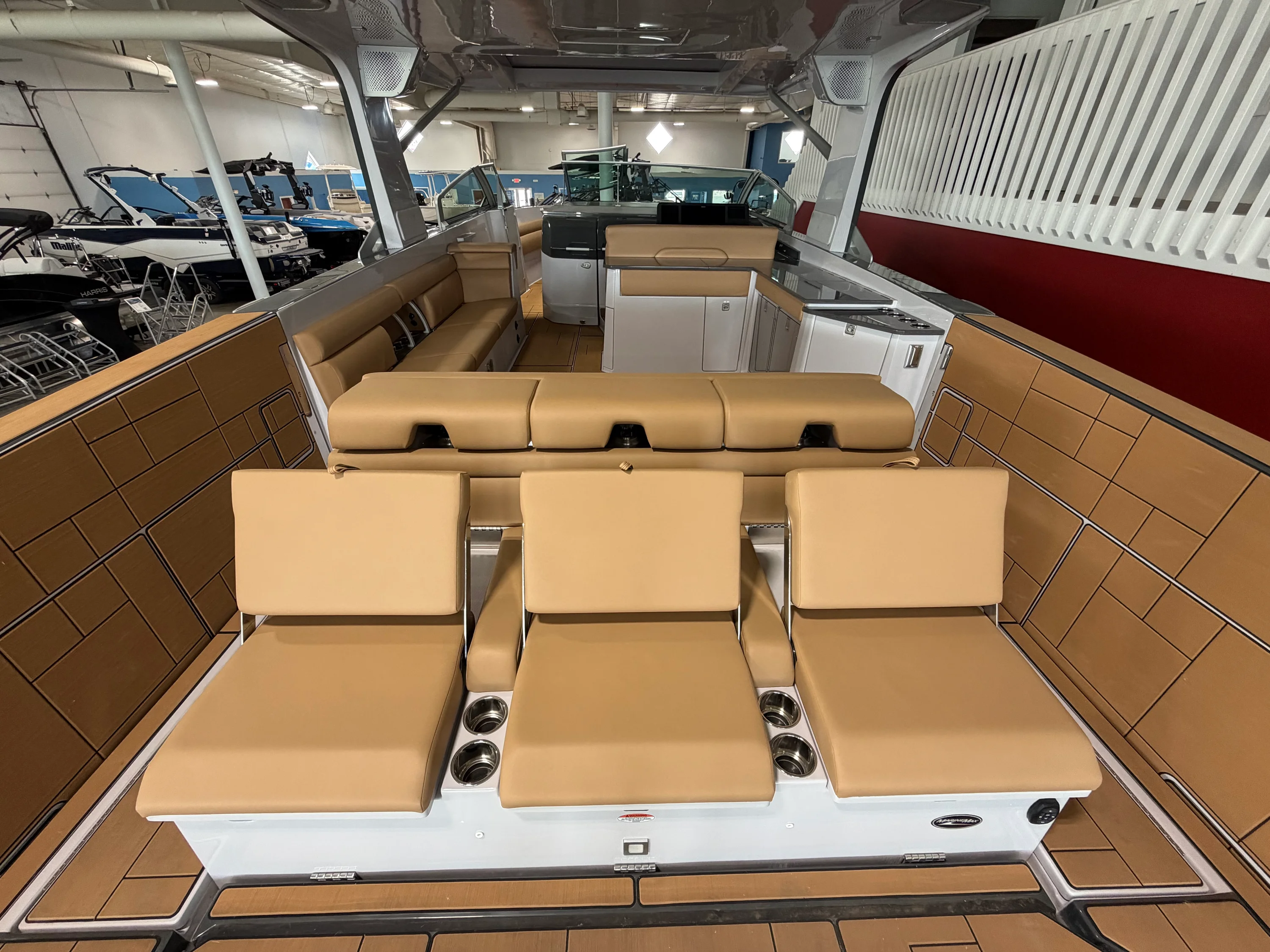 2024 Aviara AV40 Image Thumbnail #17