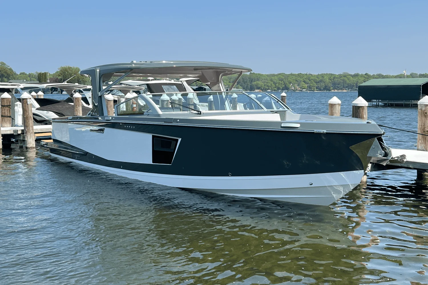 2024 Aviara AV40 Image Thumbnail #1