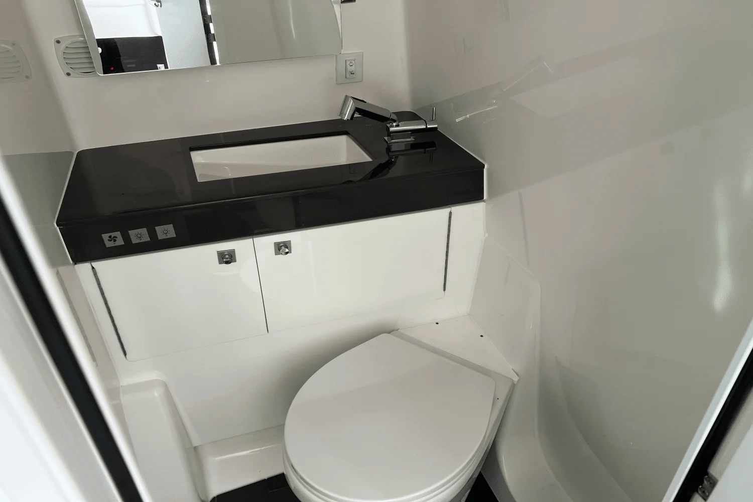 2024 Aviara AV40 Image Thumbnail #43