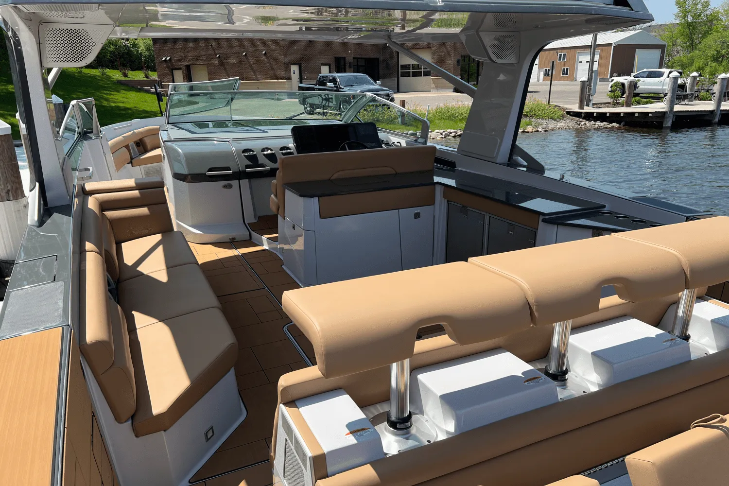 2024 Aviara AV40 Image Thumbnail #6