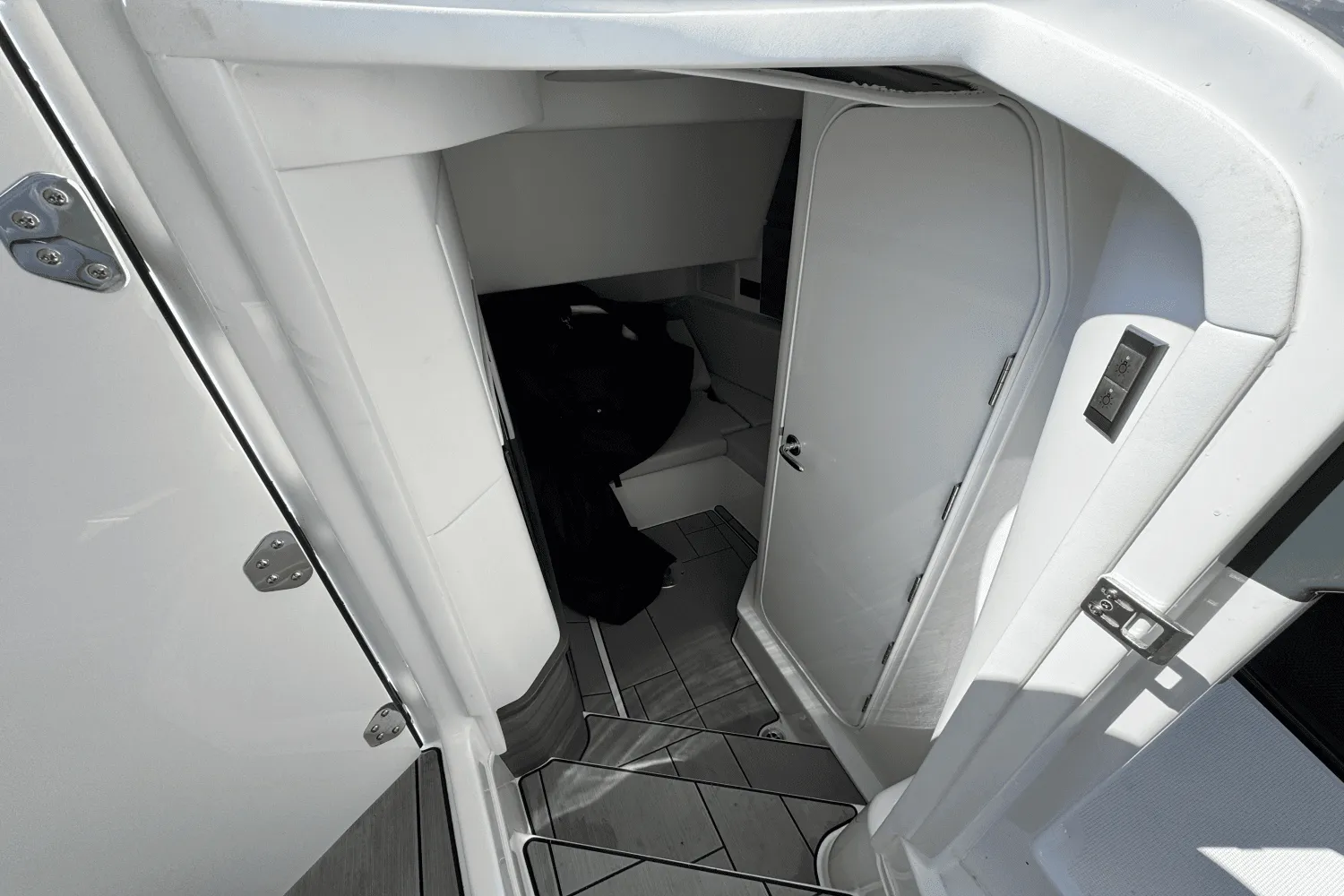 2024 Aviara AV36 Image Thumbnail #35