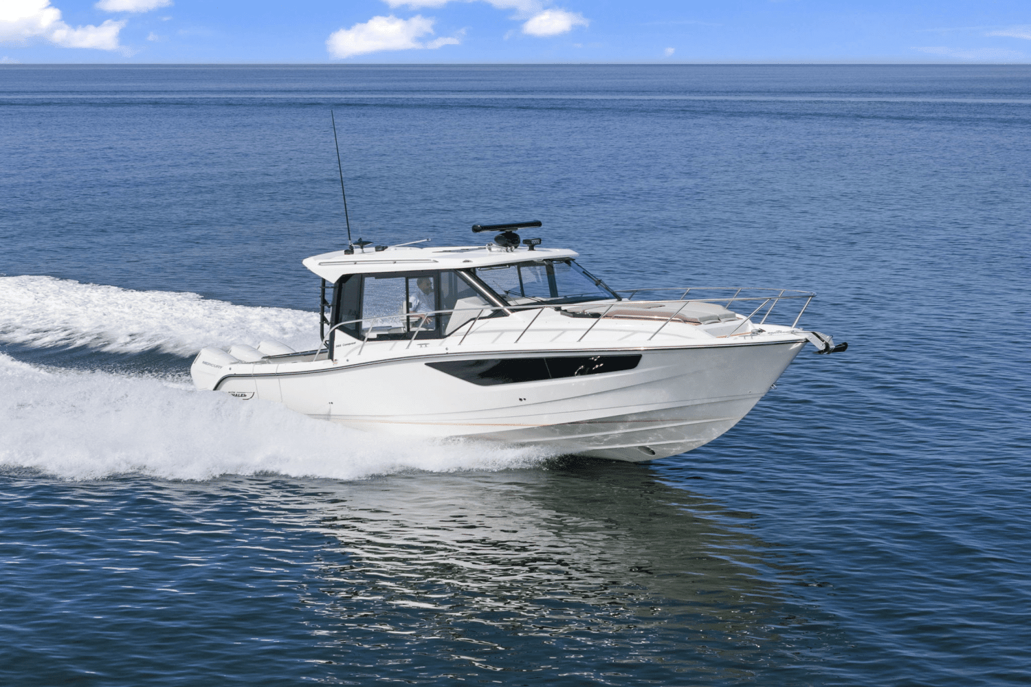 2025 Boston Whaler 365 Conquest Image Thumbnail #9