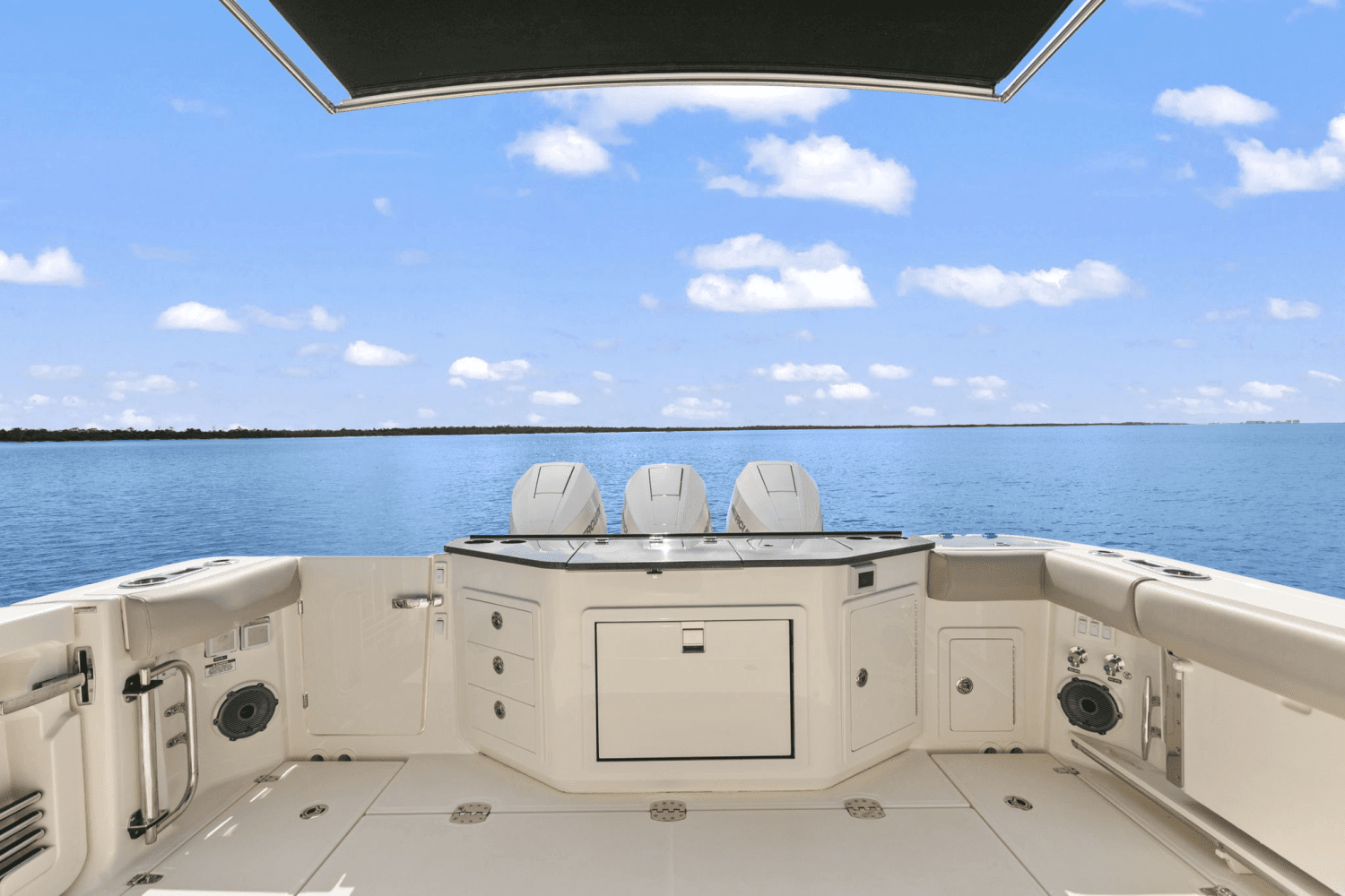 2025 Boston Whaler 365 Conquest Image Thumbnail #54