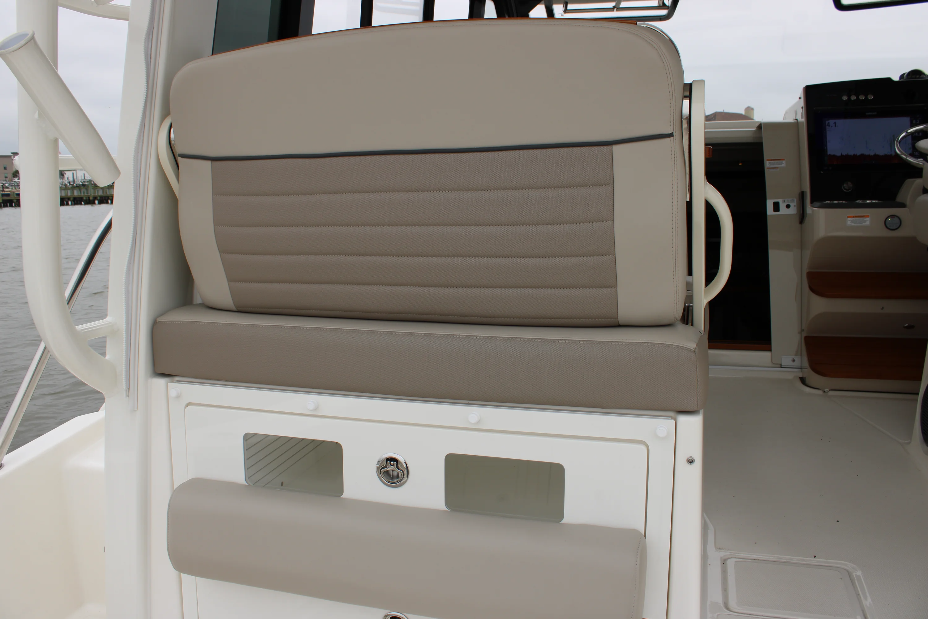 2025 Boston Whaler 365 Conquest Image Thumbnail #85