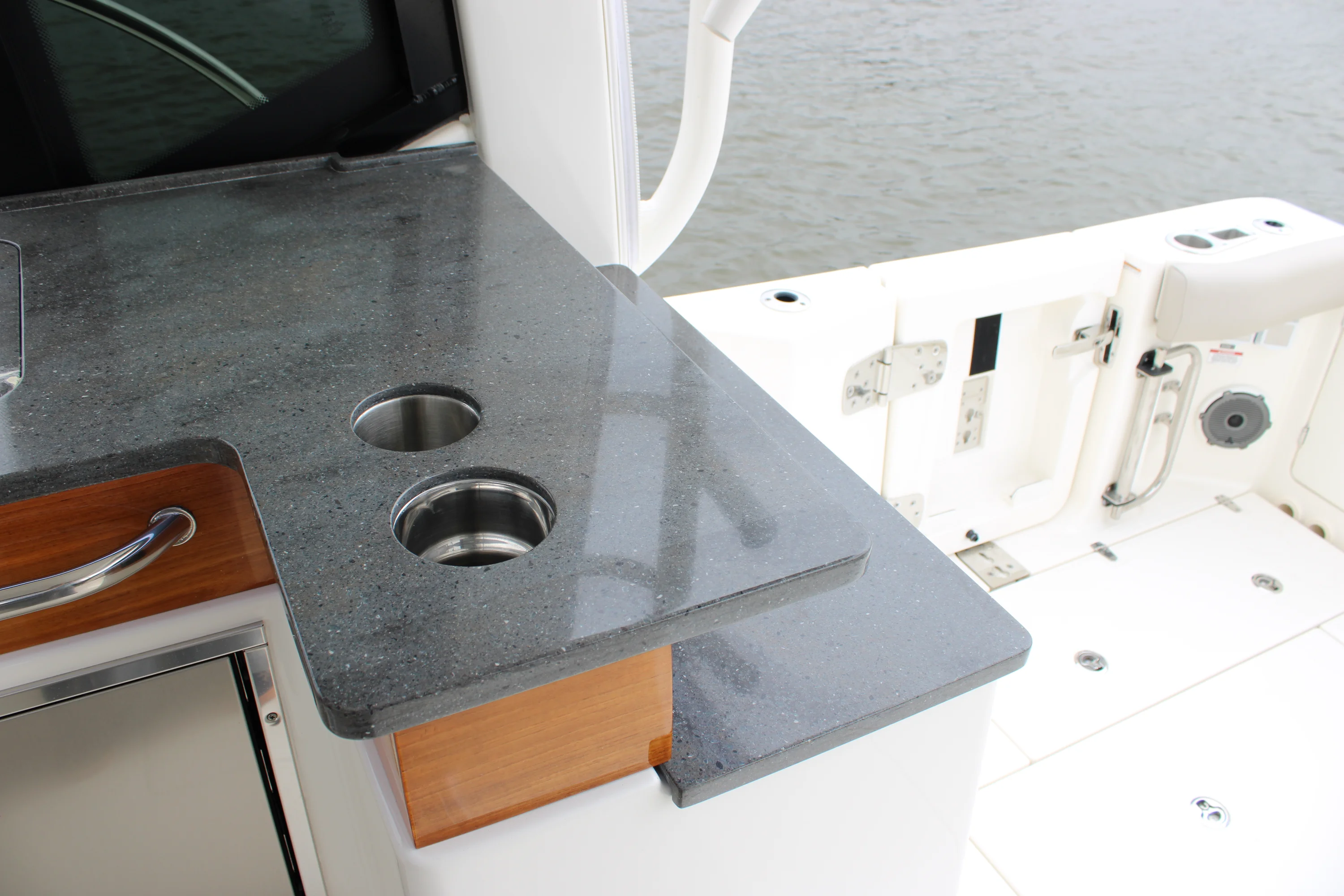 2025 Boston Whaler 365 Conquest Image Thumbnail #27