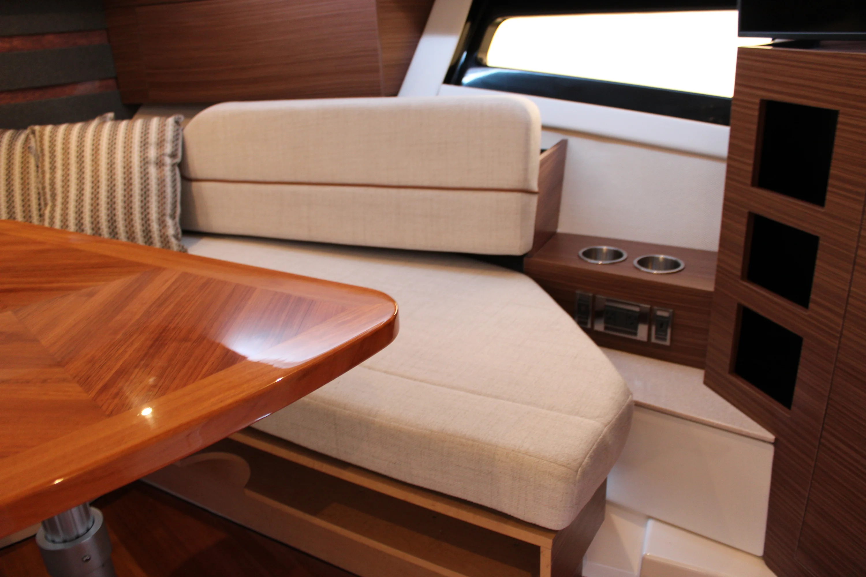 2025 Boston Whaler 365 Conquest Image Thumbnail #77