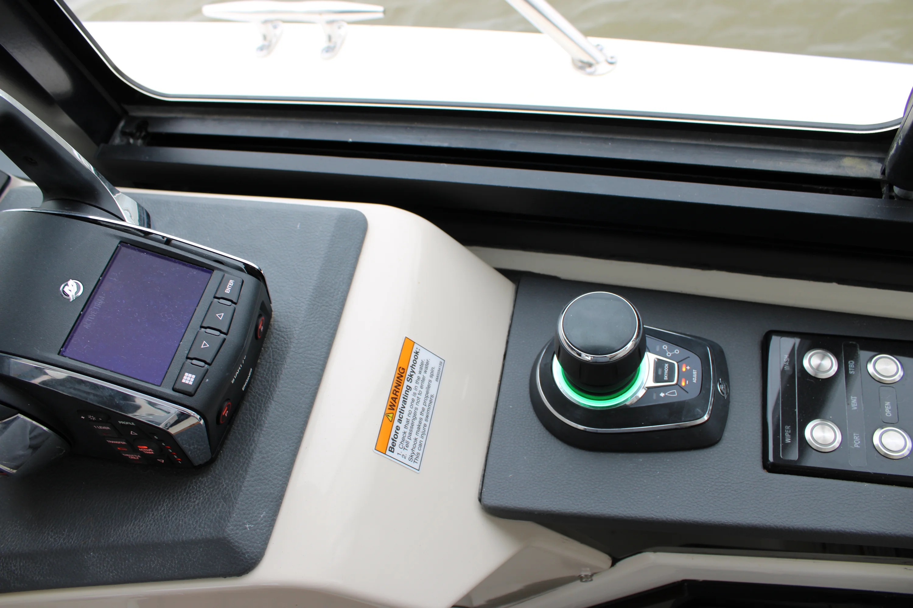 2025 Boston Whaler 365 Conquest Image Thumbnail #58