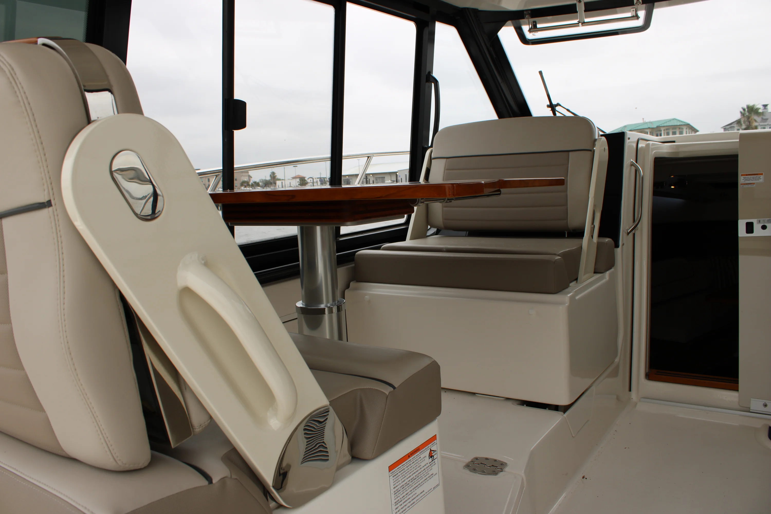 2025 Boston Whaler 365 Conquest Image Thumbnail #82