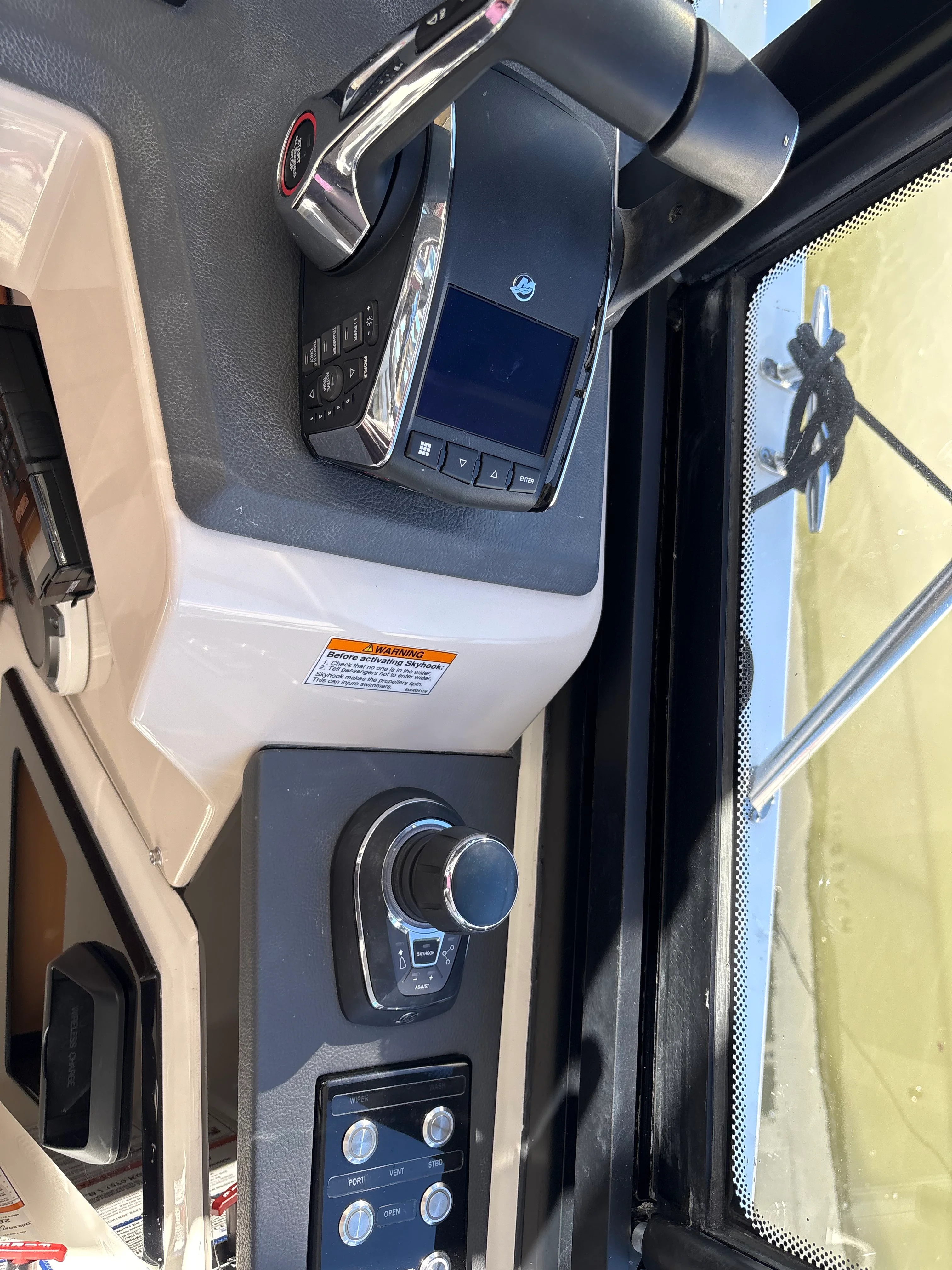 2025 Boston Whaler 365 Conquest Image Thumbnail #39