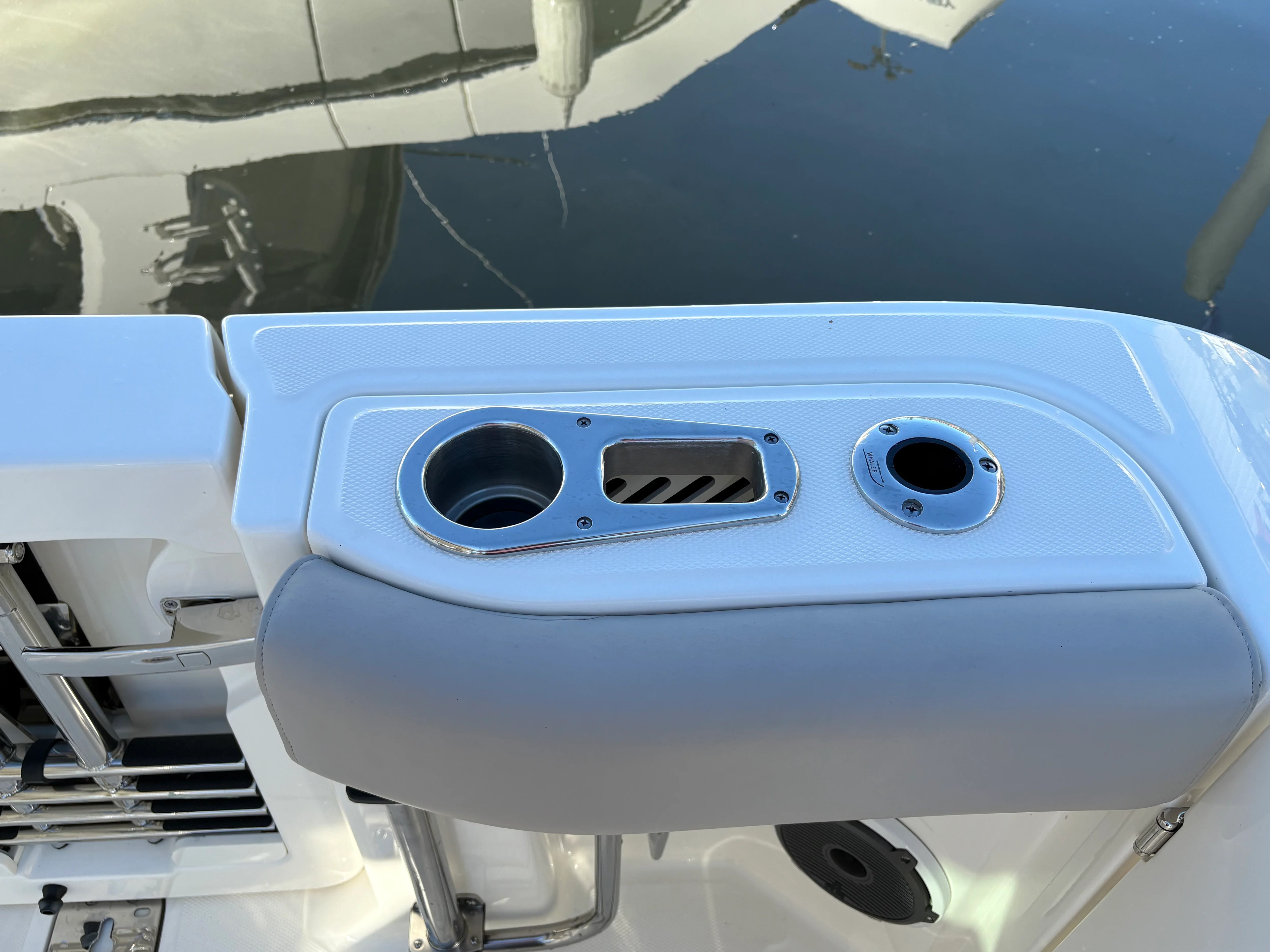 2025 Boston Whaler 365 Conquest Image Thumbnail #44
