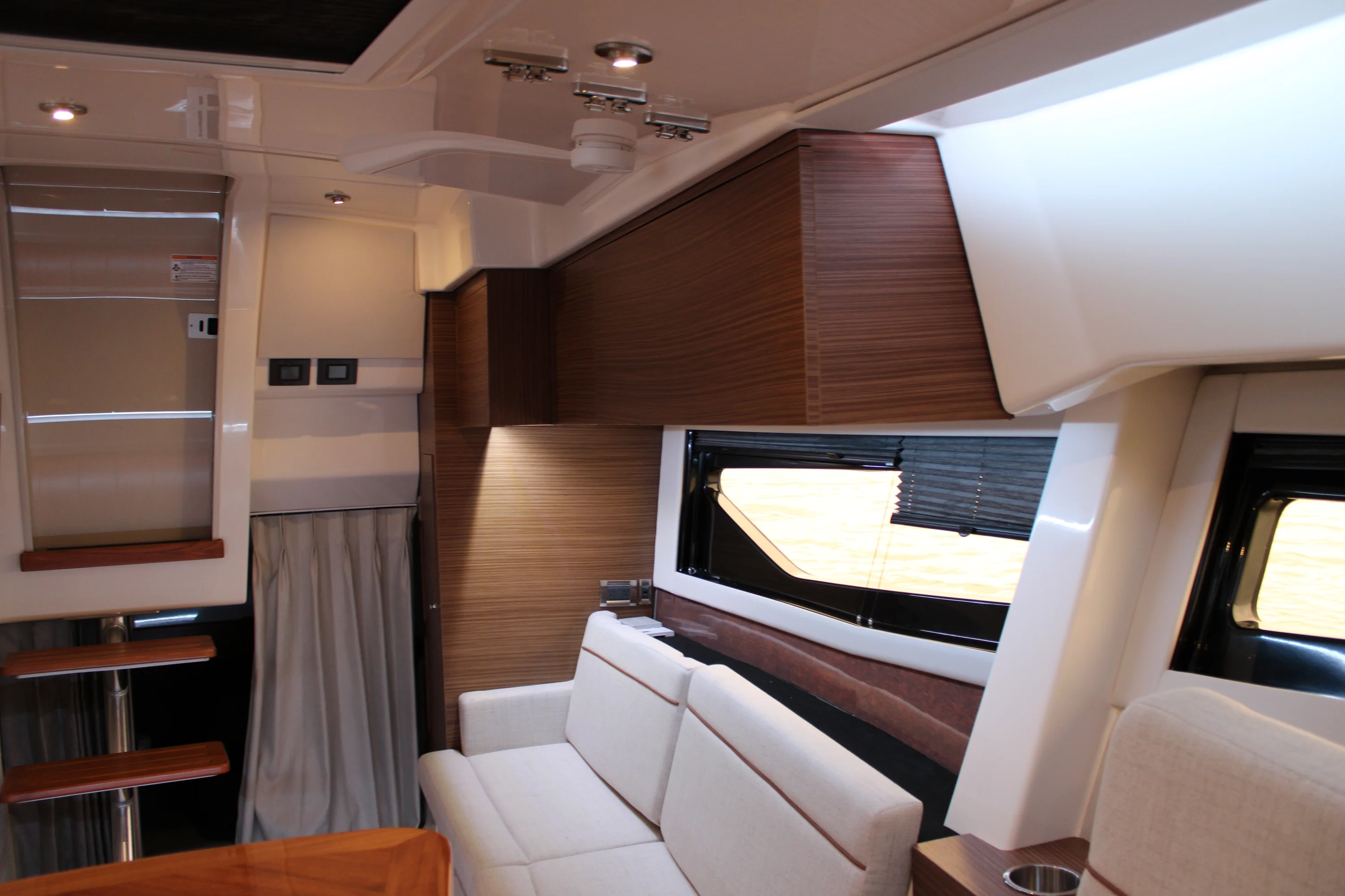 2025 Boston Whaler 365 Conquest Image Thumbnail #75