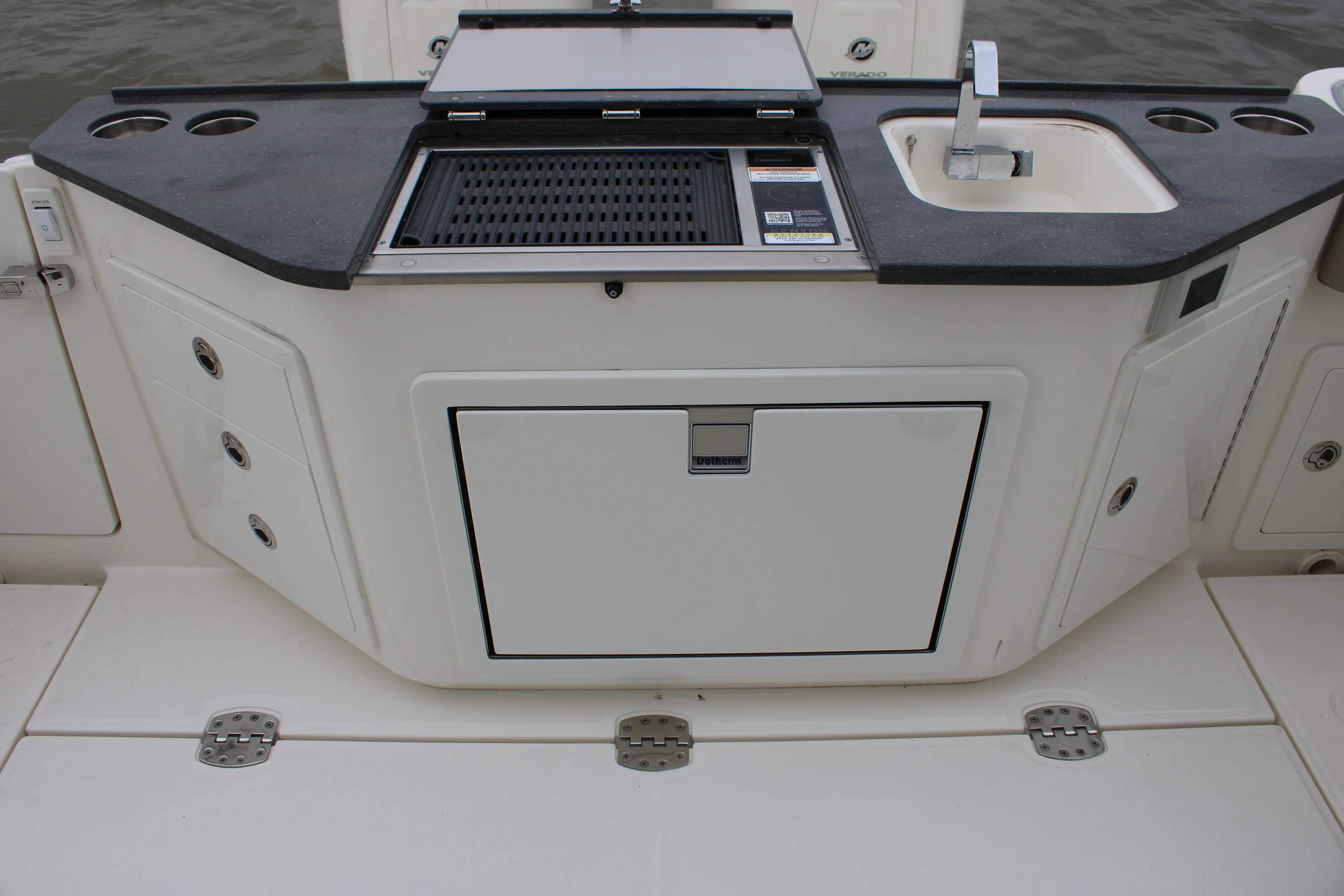 2025 Boston Whaler 365 Conquest Image Thumbnail #49