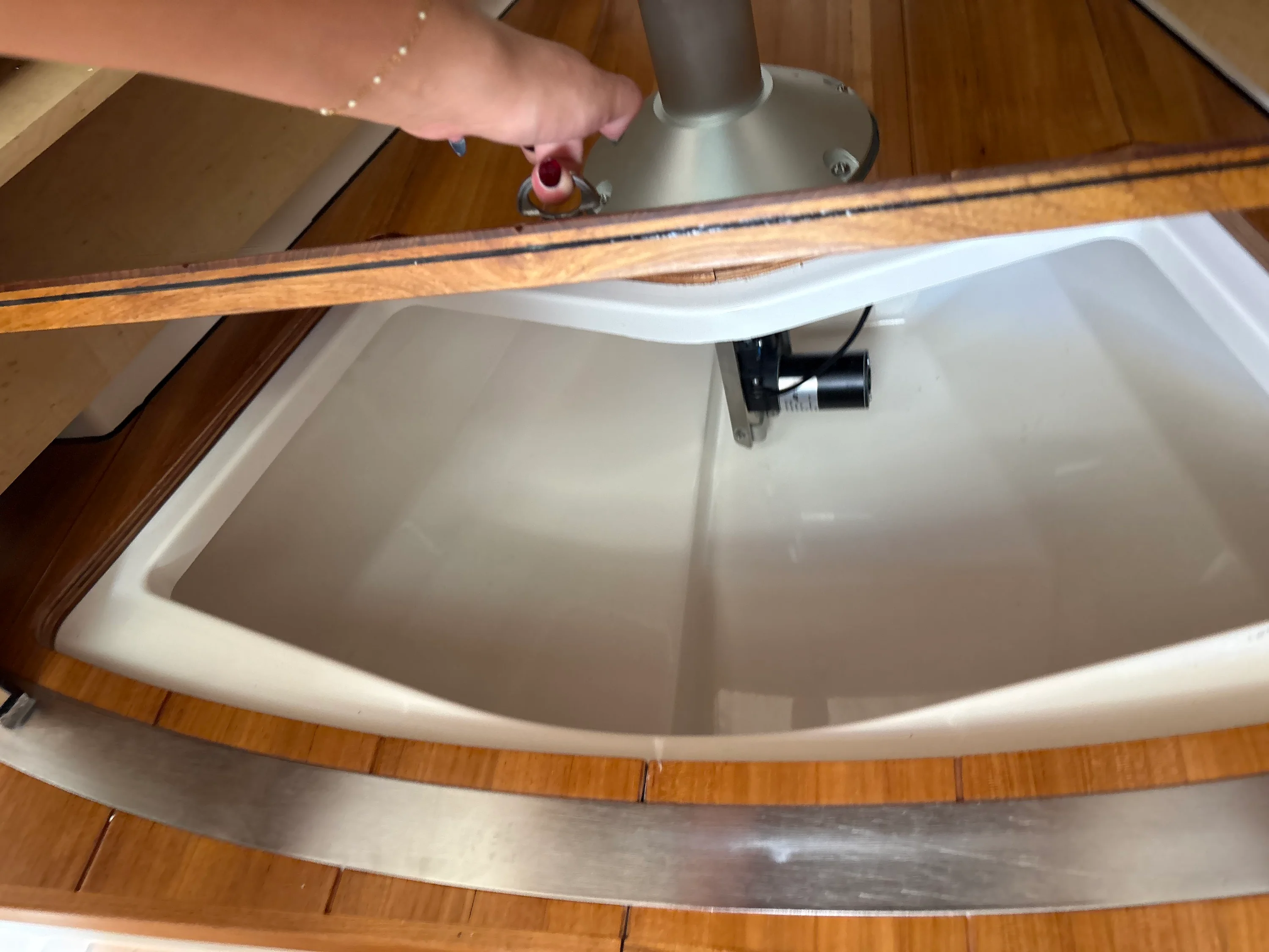 2025 Boston Whaler 365 Conquest Image Thumbnail #29